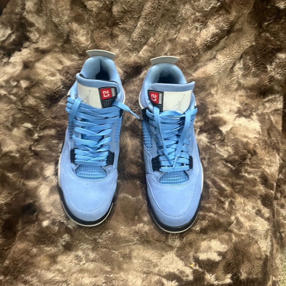 Jordan 4 thunders size us men 11